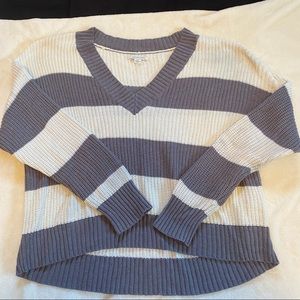 american eagle sweater